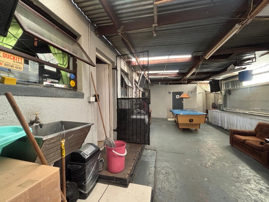 7 Bedroom Property for Sale in Beverly Park Western Cape